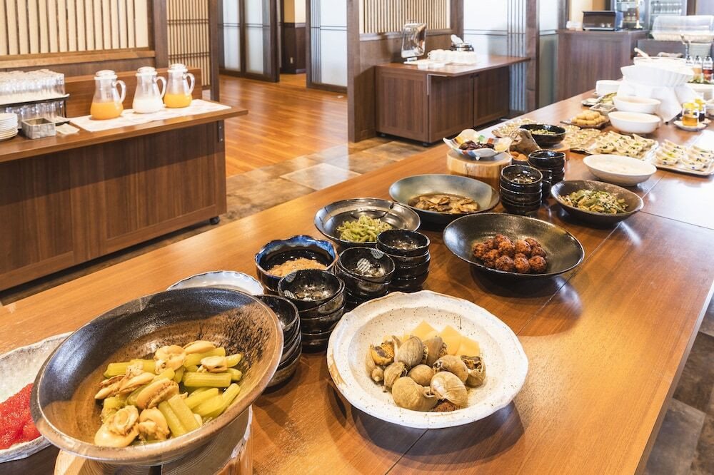 地産地消の朝食と足元湧出温泉でお腹も心も満ちていく3996201