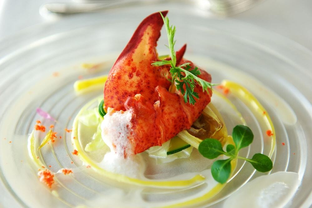 14室すべてが専用プール付き。コバルトブルーの海に癒されて4772323