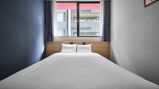 コンフォートダブルルーム 禁煙