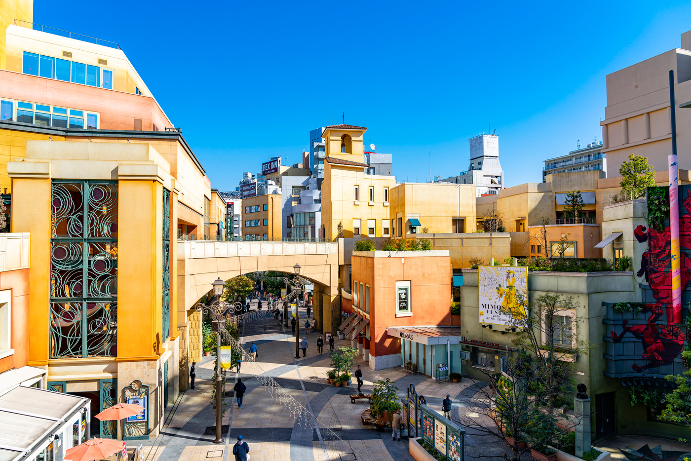 【神奈川県】川崎　ラチッタデッラ　チネチッタ