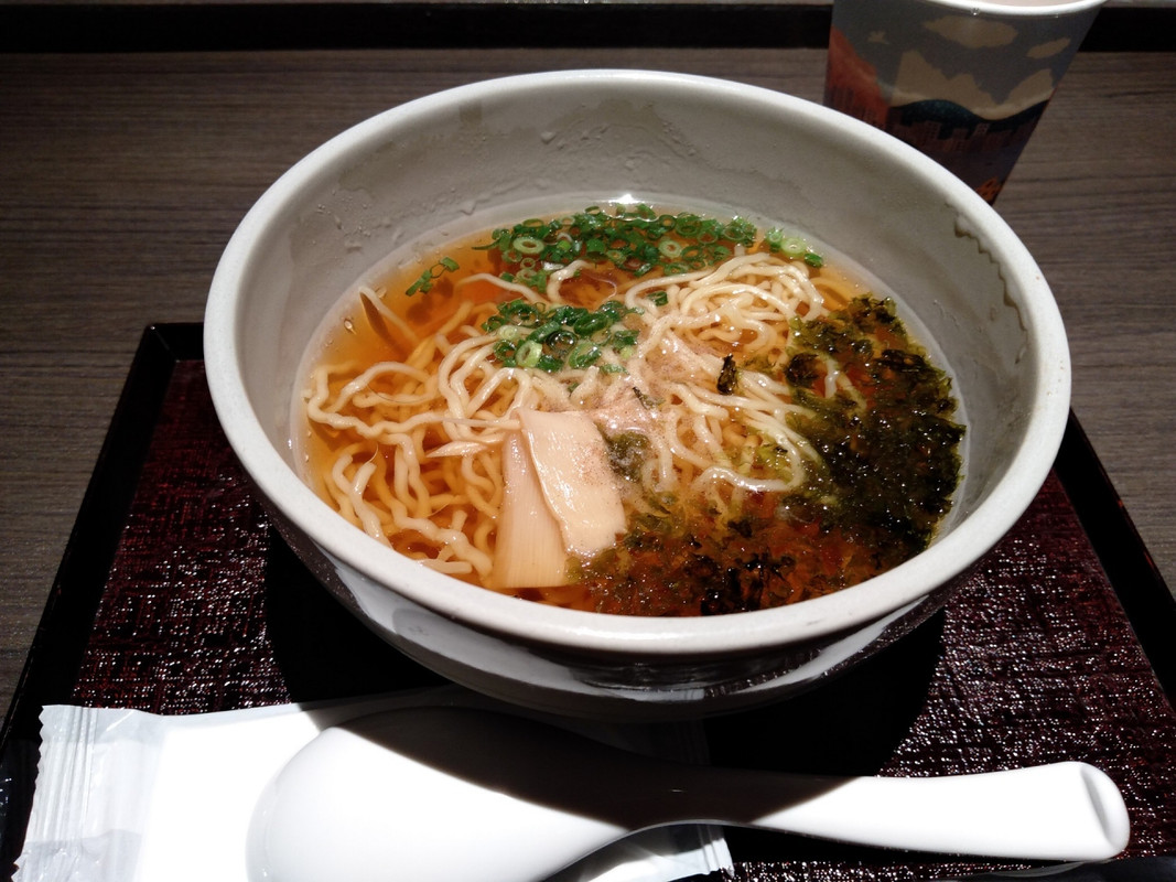 夜のお楽しみ「夜鳴きそば」