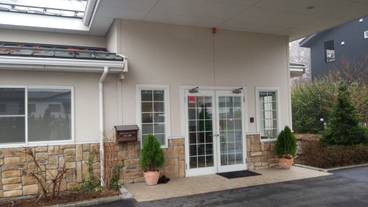 施設の入り口 / 6