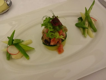 「オーベルジュ・ドゥ・オオイシ」 料理 22368372 天然夏ガキのムニエルと軽い酸味の野菜マリネー