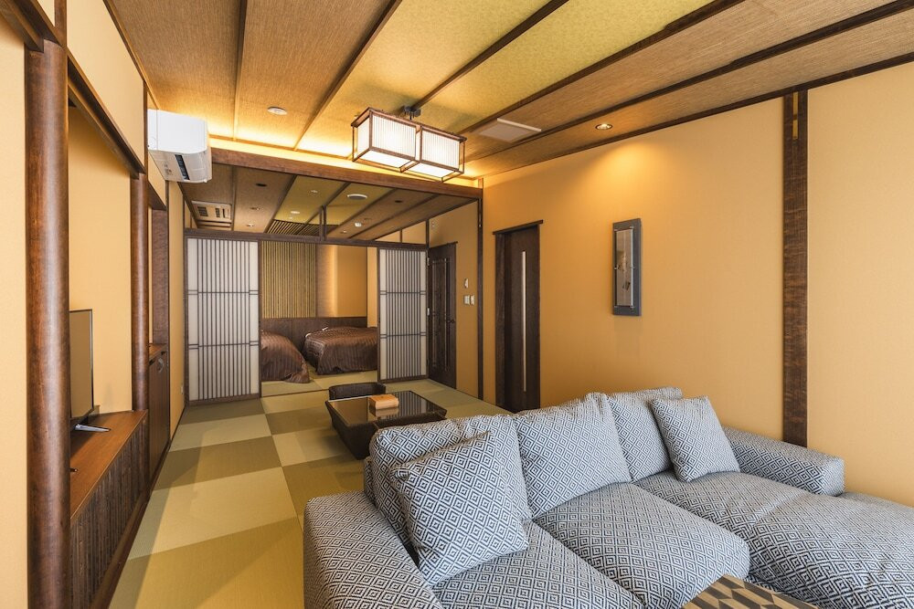 平安時代に開湯された温泉！ぷくぷくとした珍しいお湯の感触を楽しんで4273228