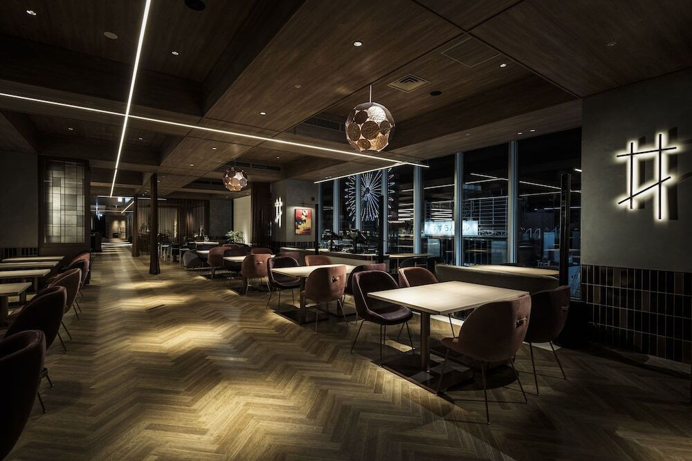 「BAR & GRILL Splish」店内