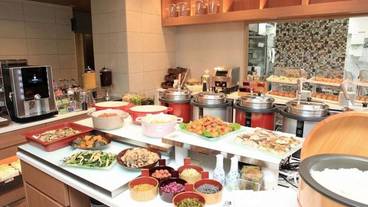 朝食ビュッフェ / 2