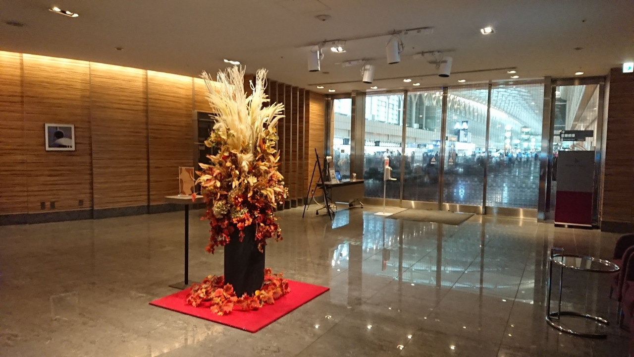 正面入り口から入ると此方。