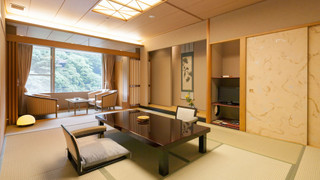 トラディショナル ルーム (can't serve dinner after 8 PM checkin)