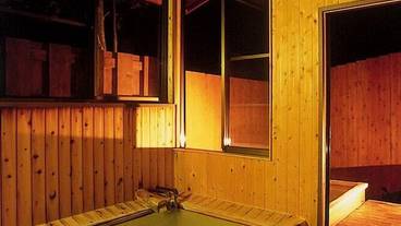 屋内スパ浴槽 / 2