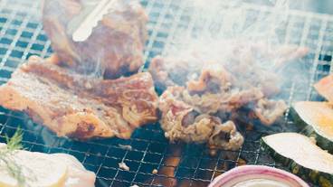 食事・飲み物 / 3