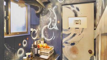 施設の正面 / 14