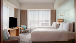 エグゼクティブ スイート ダブルベッド 2 台