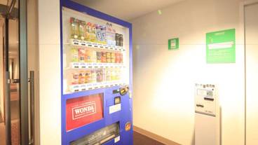 自動販売機 / 24