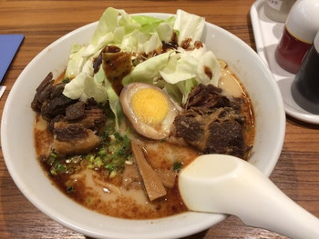 「桂花ラーメン 本店」料理 1196102 太肉麺（￥880-）