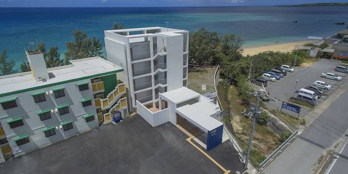 オン・ザ・ビーチ ルー（沖縄県 リゾートホテル） / 1