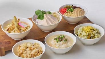 朝食スペース / 9