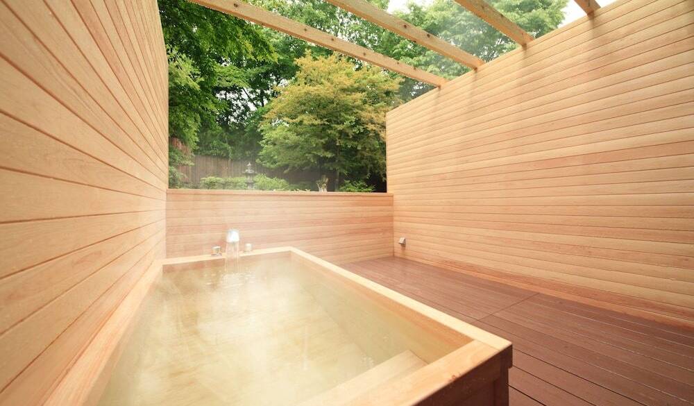 おしゃれなお部屋と
色浴衣で気分アップ / 4