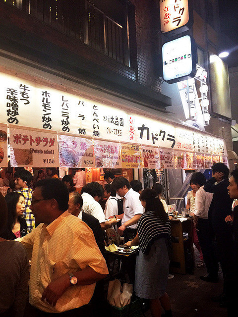 上野の居酒屋ではしご酒 昼から飲めるアメ横の人気店8選 Icotto イコット