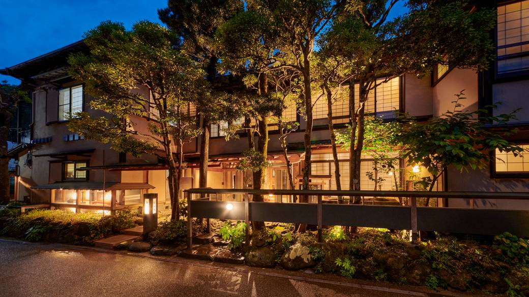 和モダン建築に癒される
山間の隠れ宿 / 1