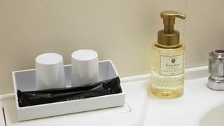 エコノミー ダブルルーム ダブルベッド 1 台 禁煙