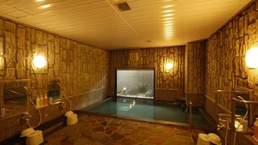 屋内スパ浴槽 / 1