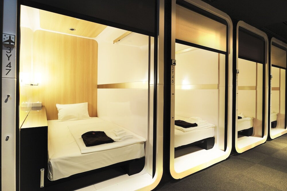 『キャビン』という個室のプライベート空間4233862