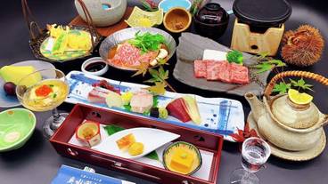 食事・飲み物 / 4