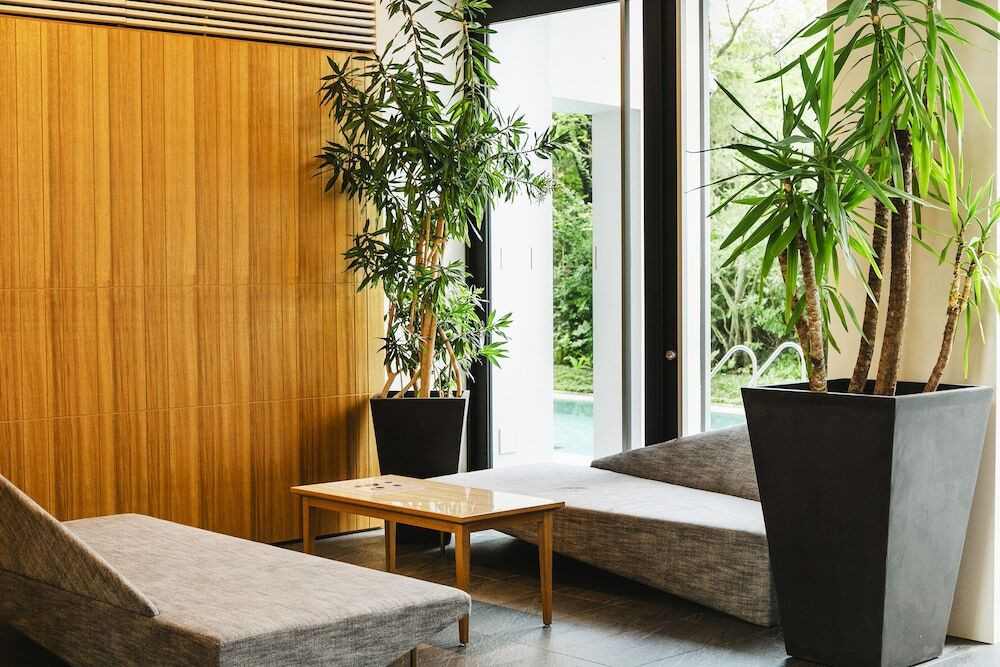 ロビーラウンジ