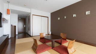 琉球畳の和室 [ゆくる] 禁煙