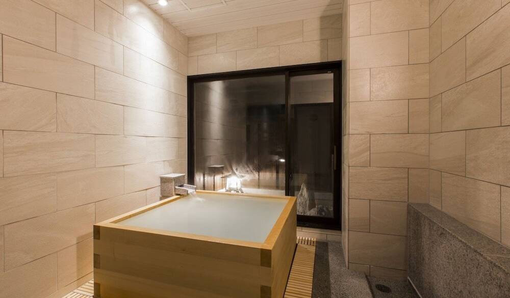 貸切風呂 絹の湯 / 4