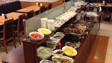 朝食スペース / 11