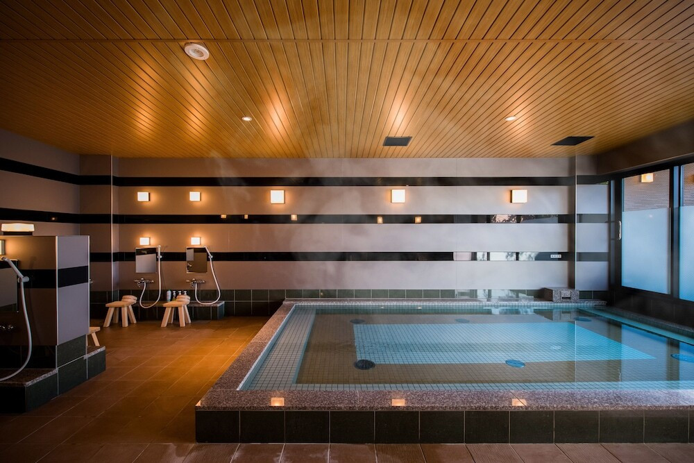 ふたりでおこもりステイ♪広々客室でいただく絶品料理が自慢の宿4256018