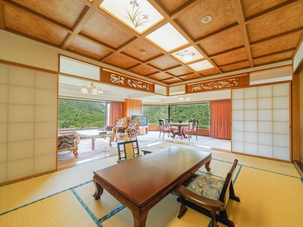 新館　コーナースイート④