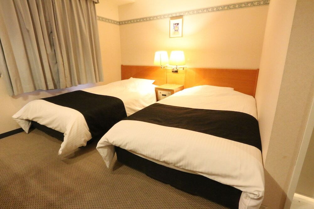 福井駅西口から徒歩約15分3913508