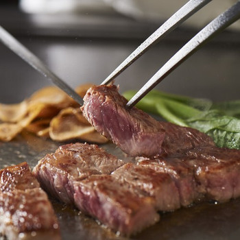 特別仕入れ食材のディナーで特別な日を3413397