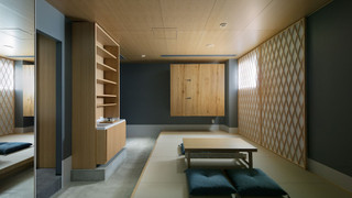 Superior with Japanese-style