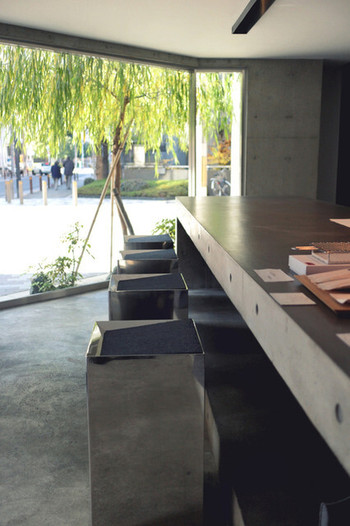 「餅匠 しづく 新町店」内観 1041296 '13 12月下旬