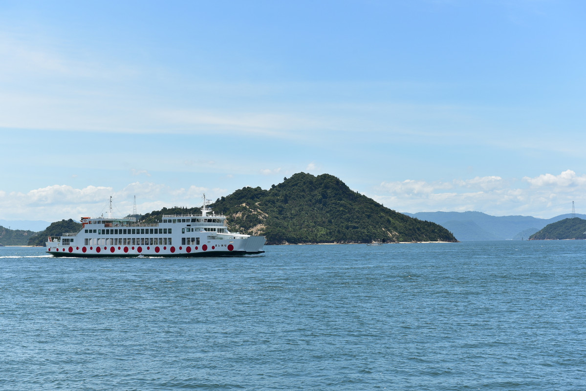 フェリーと直島