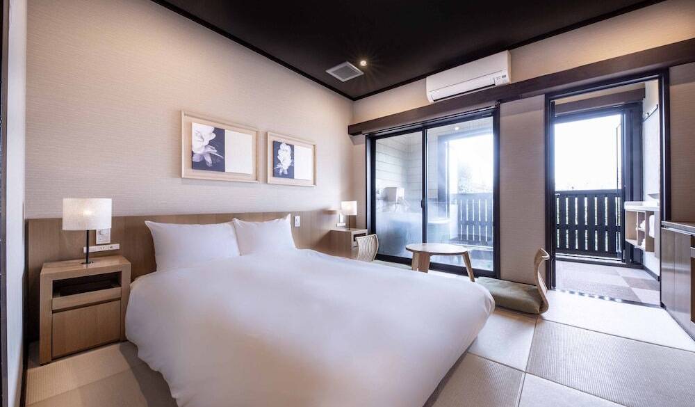 スタンダードダブル / 4