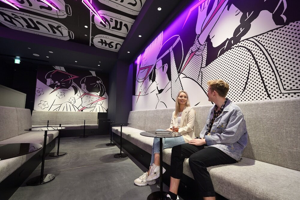 ロビーラウンジ