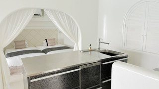 ナクソス（Type F 温水インフィニティプール・屋上テラス付き・大人定員４名）