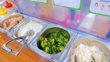 朝食ビュッフェ / 11