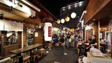 食事・飲み物 / 1