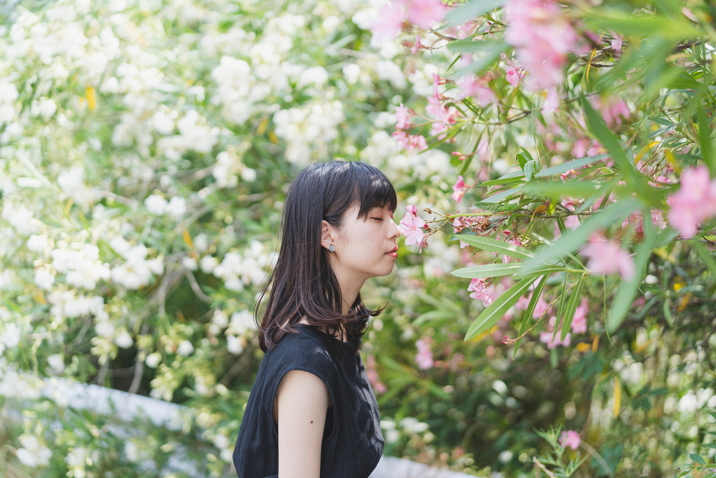 花と女性