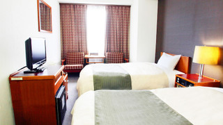 ツインルーム シングルベッド 2 台 禁煙