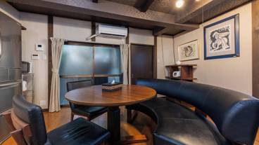 客室内のダイニングエリア / 7