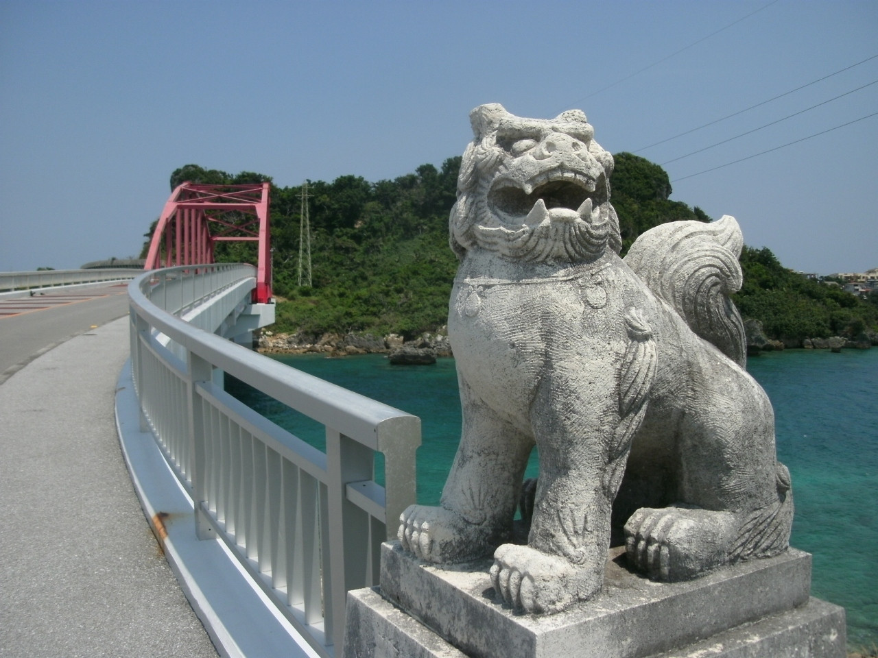 伊計大橋でちょっとひと息850711