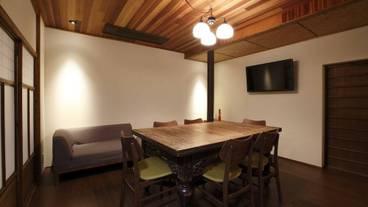 客室内のダイニングエリア / 30