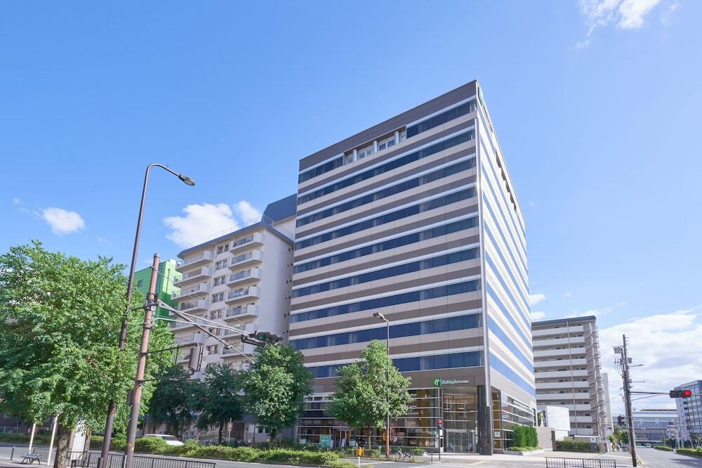 施設の正面