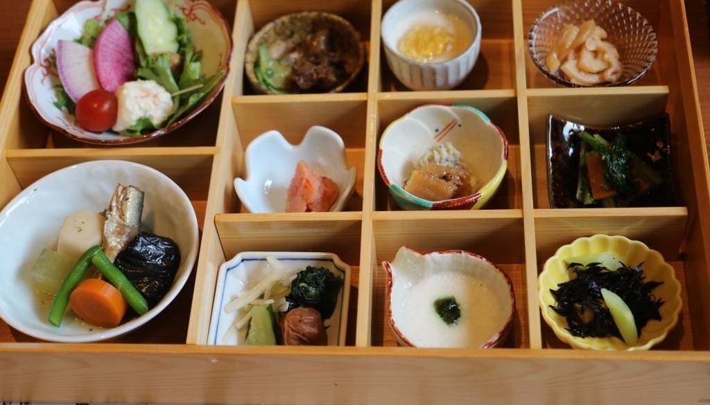 朝食 / 2